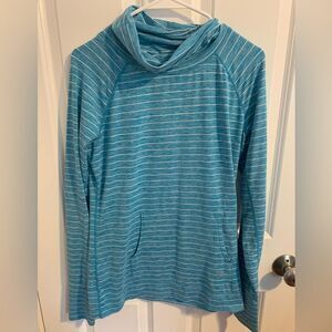 GAP Size Medium Blue and White Striped Hoodie